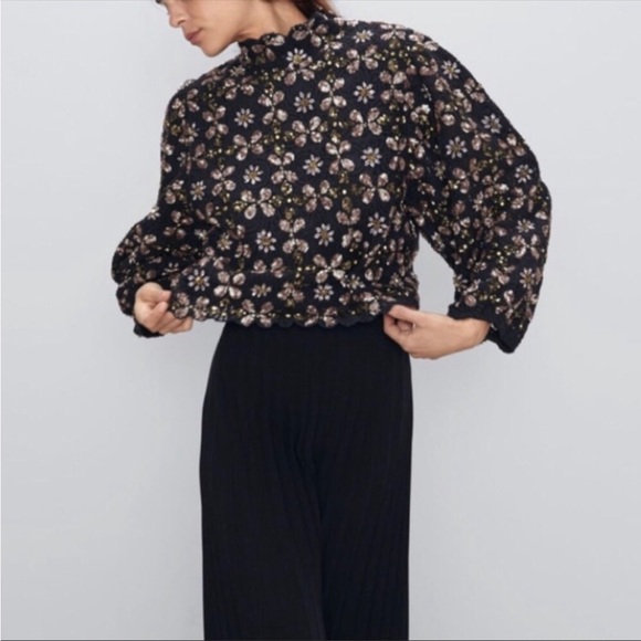 Zara Limited Edition Textured Top with Sequins - Picture 1 of 10